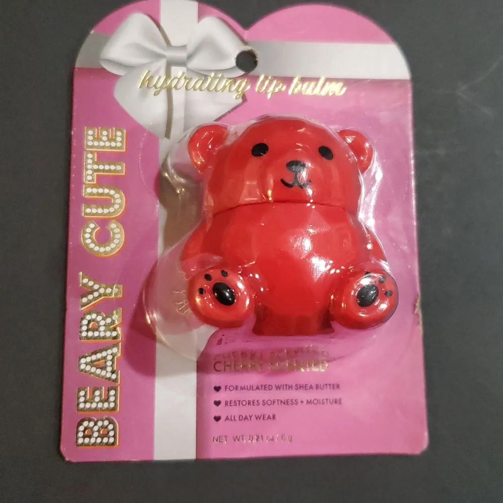 2 pack Beary cute vanilla and cherry‎ scented teddy bear shaped lip balms